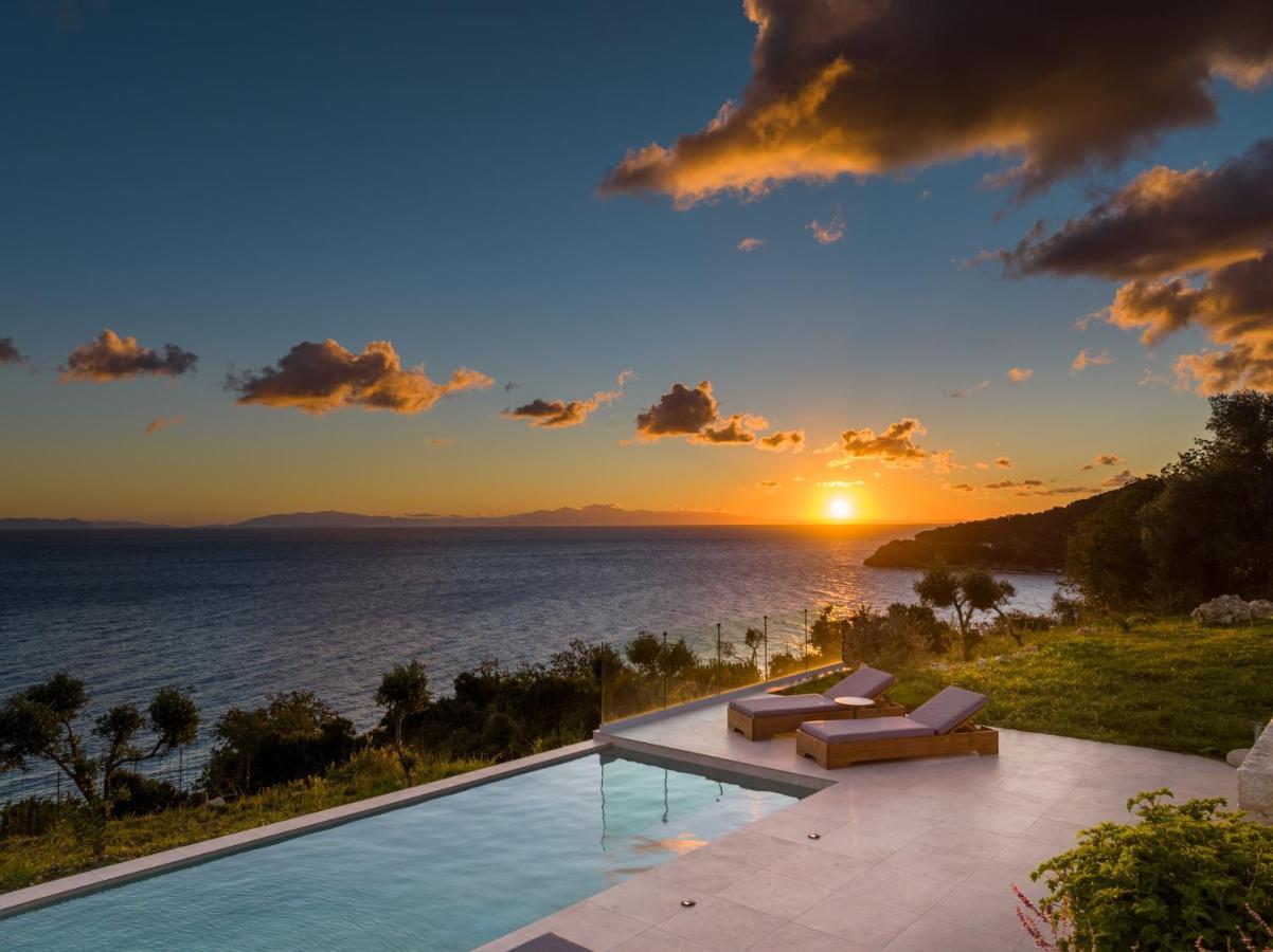 Ktima Agrapidos - Grandpa Villa Poros  ภายนอก รูปภาพ